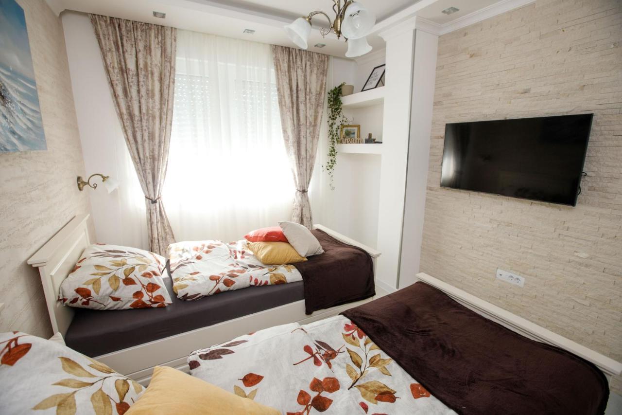 Apartman Mdb Retro Subotica Exterior photo